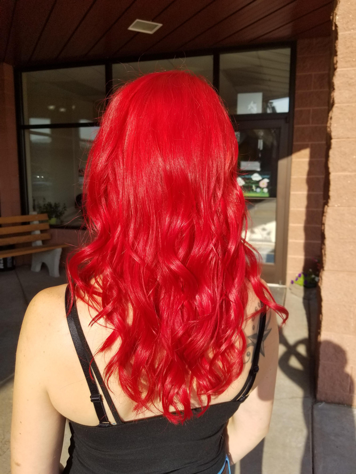I'm obsessed with this fire engine red : r/FancyFollicles