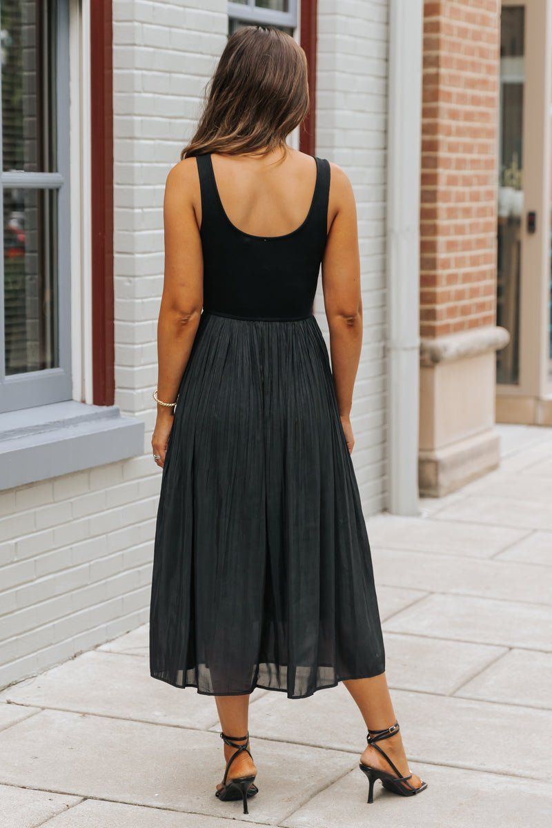 Black Pleated Chiffon Tea Length Dress with Heeled Sandals Black Pleated Chiffon Tea Length Dress with Heeled Sandals — Tea Length Dresses