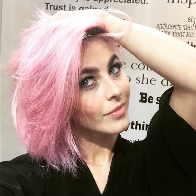Thick Wavy Pink Blowout Bob — Bubblegum Pink Hair