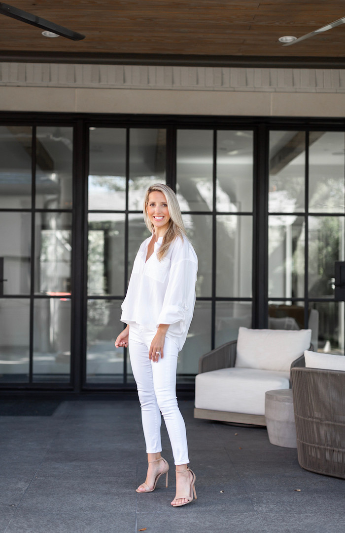 Smart Casual Outfit Idea Smart Casual Outfit Idea — White Jeans Outfits