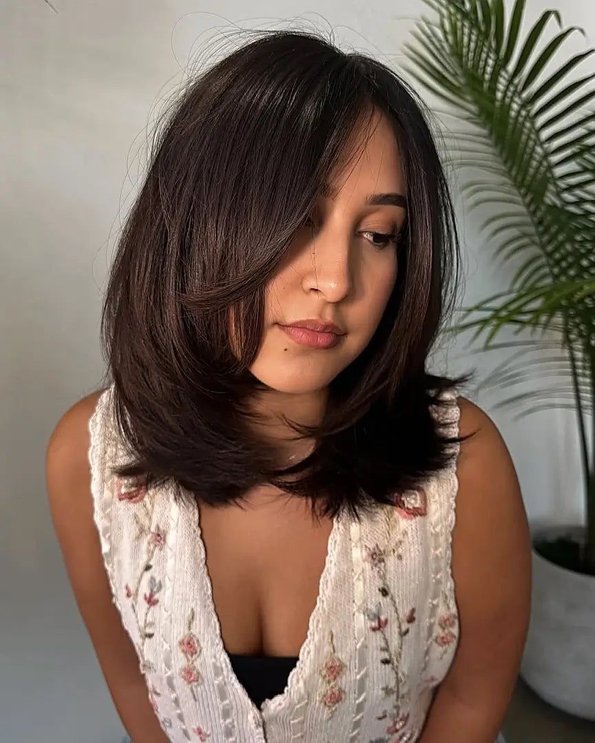 Textured Lob With Face-Framing Pieces Textured Lob With Face-Framing Pieces — Hairstyles for Round Faces
