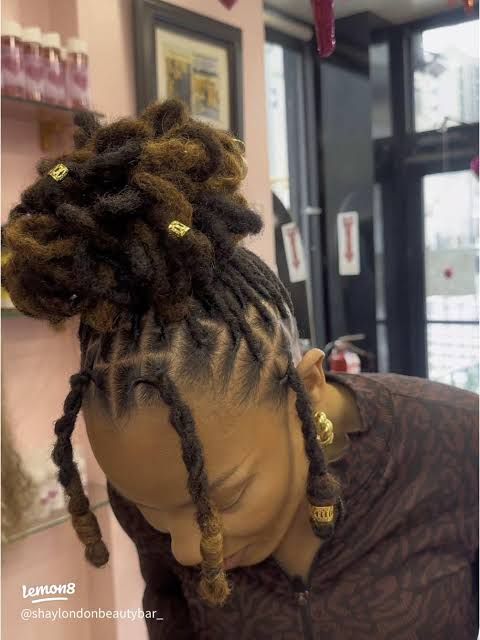 Loc Petals