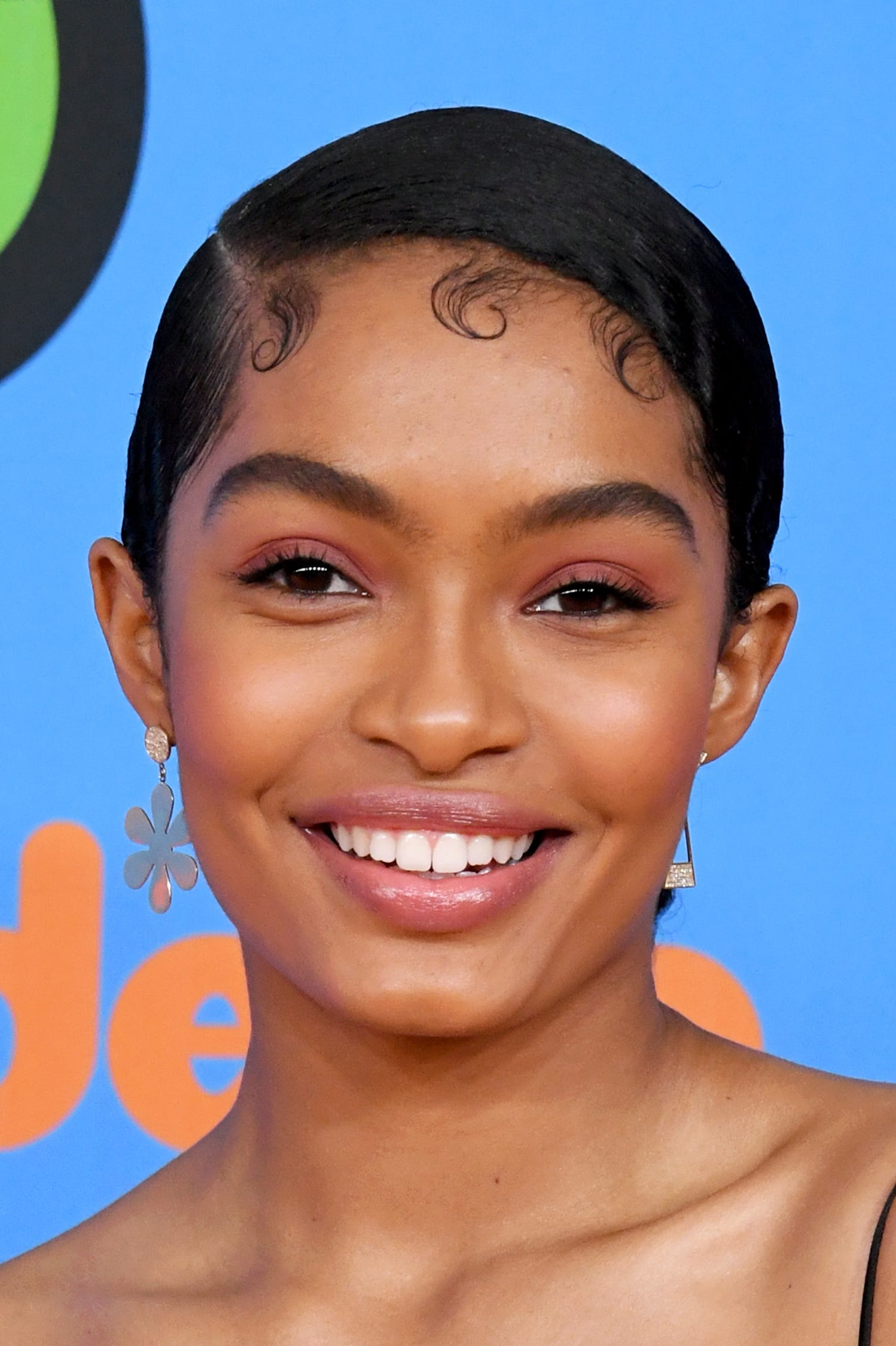 15 Baby Hair Styling Tips — How to Style Baby Hairs