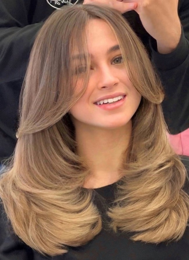 Beige Blonde Butterfly Layers with Volume — Long Layered Hair with Curtain Bangs