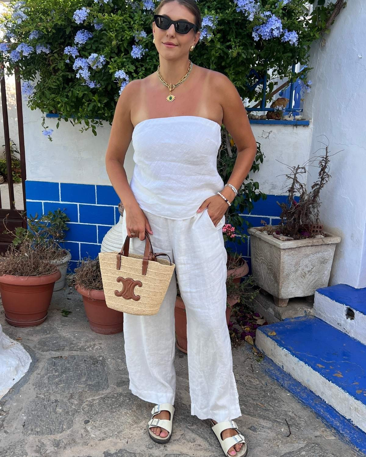 Vacation Casual Outfit Idea Vacation Casual Outfit Idea — Outfits for Big Bust