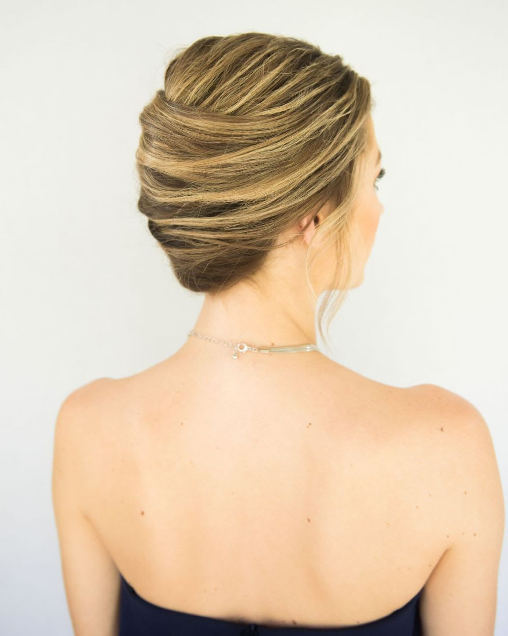 Sculpted Blonde Twisted Updo Sculpted Blonde Twisted Updo — Homecoming Updos
