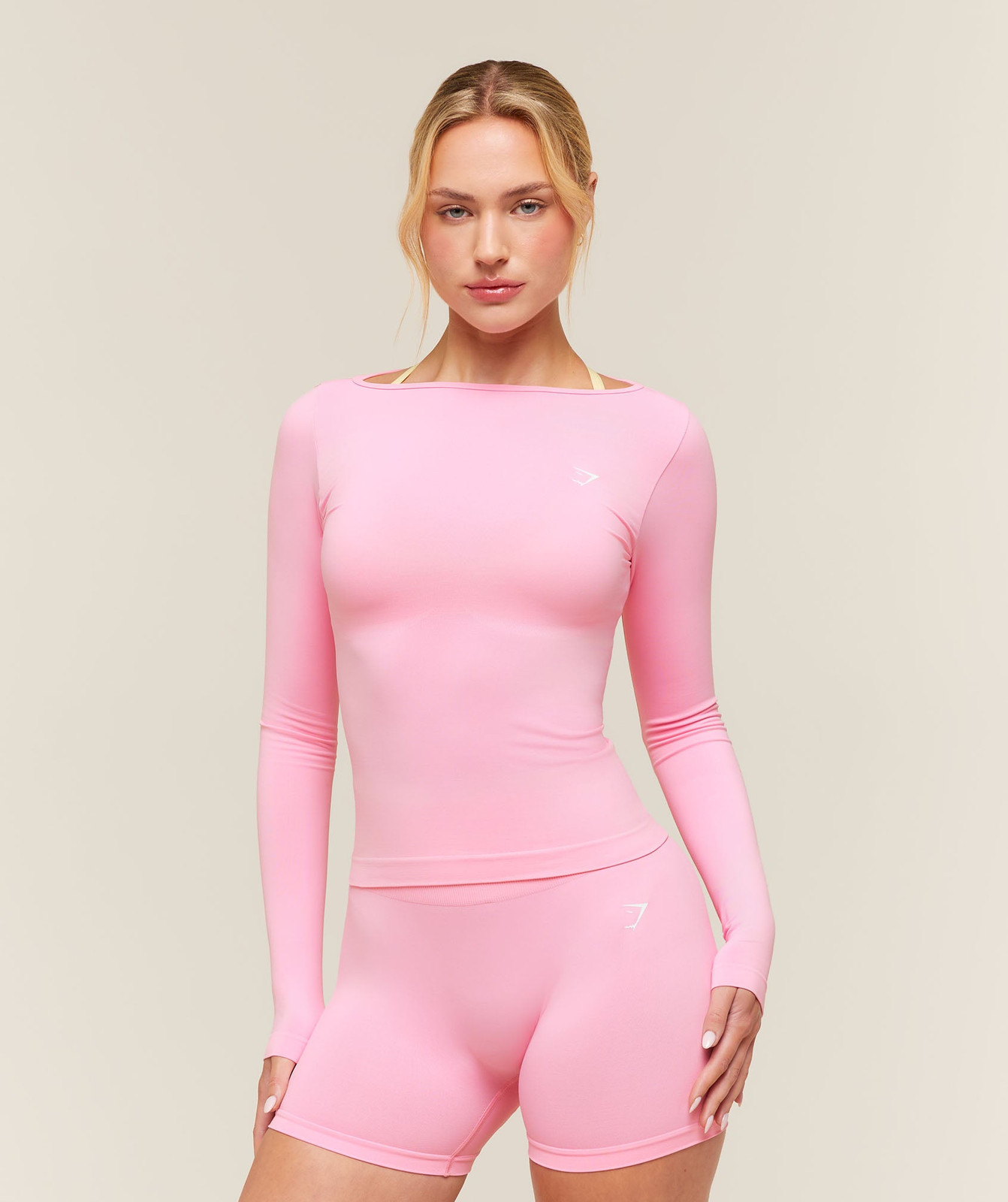 Pale Pink Long-Sleeve Crop Top and Seamless Boy Shorts — Gymshark Outfits
