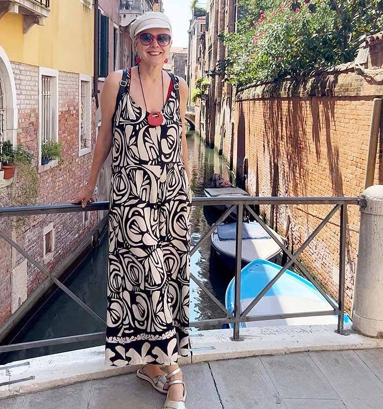 Striped Top and Skirt: Baker Boy Hat Outfit — Newsboy Cap Outfits