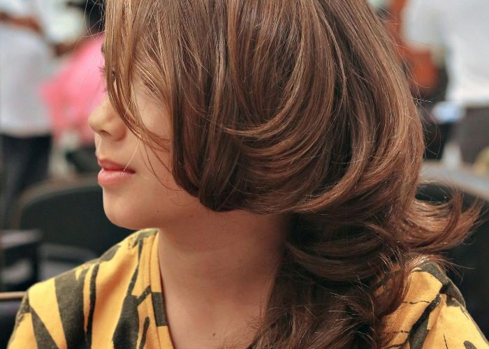 Layered Chin Bob With Waves — Silk Press with Layers