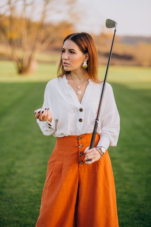 Wavy Lob on Golf Course Wavy Lob on Golf Course — Golf Hairstyles