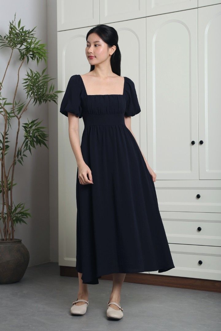 Navy Blue Puff-Sleeve Midi Dress with Square Neckline — Princesscore Outfits