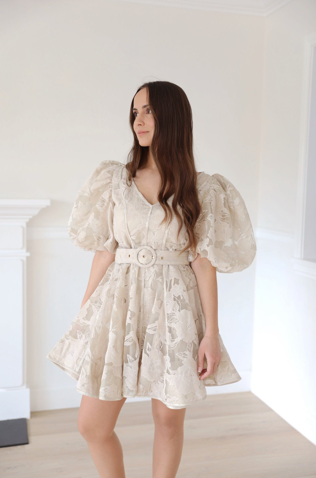 Party Beige Lace Puff Sleeve Mini Dress for Evening Parties Party Beige Lace Puff Sleeve Mini Dress for Evening Parties — Puff Sleeve Dresses