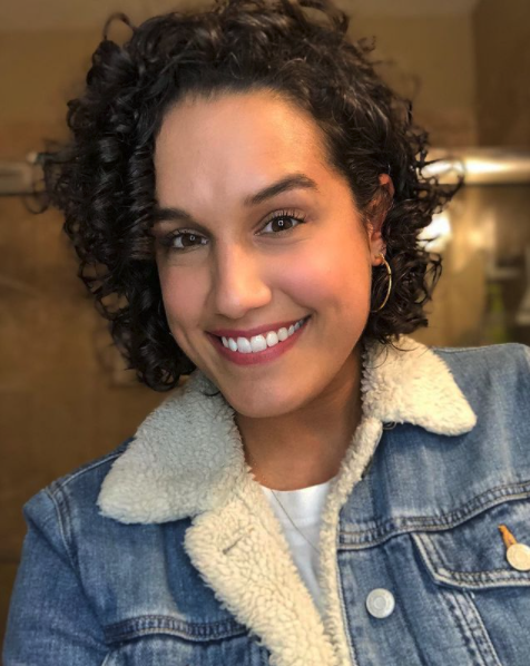 Chin Bob With Defined Curls — 3B Hairstyles