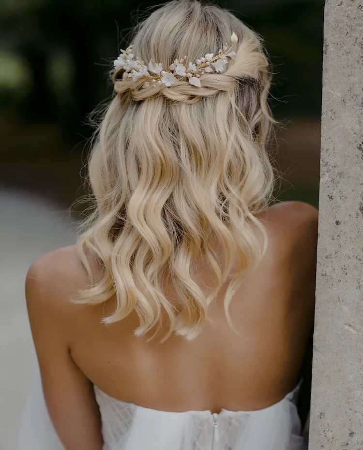 Half Up Half Down Twisted Sections Wavy Visual Idea — Half Up Half Down Medium Hair