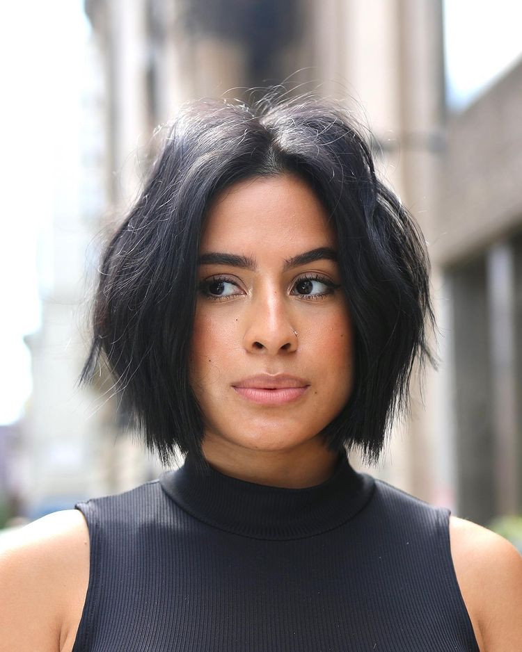 Black Textured Collarbone Bob With Loose Waves Black Textured Collarbone Bob With Loose Waves — Relaxed Hair Bob