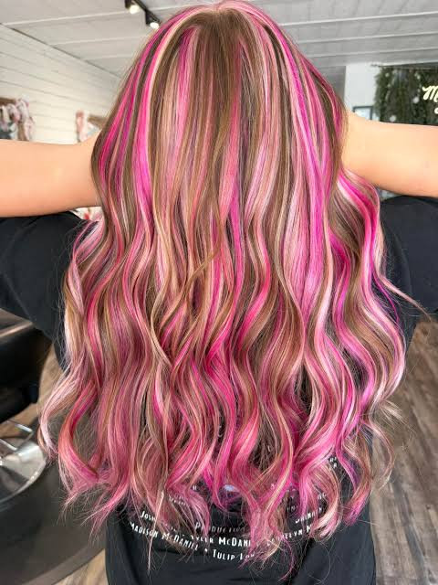Wavy Mid-Back With Bold Stripes — Neapolitan Hair