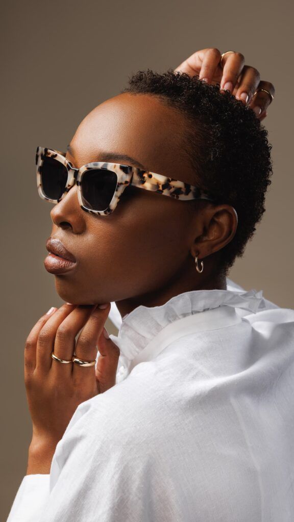 Classic Tortoiseshell Cat-Eye Sunglasses with Ruffled Shirt — Sunglasses for Heart Shaped Face
