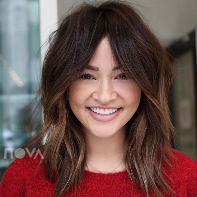 Collarbone Shag With Textured Waves — Hairstyles for Oval Faces