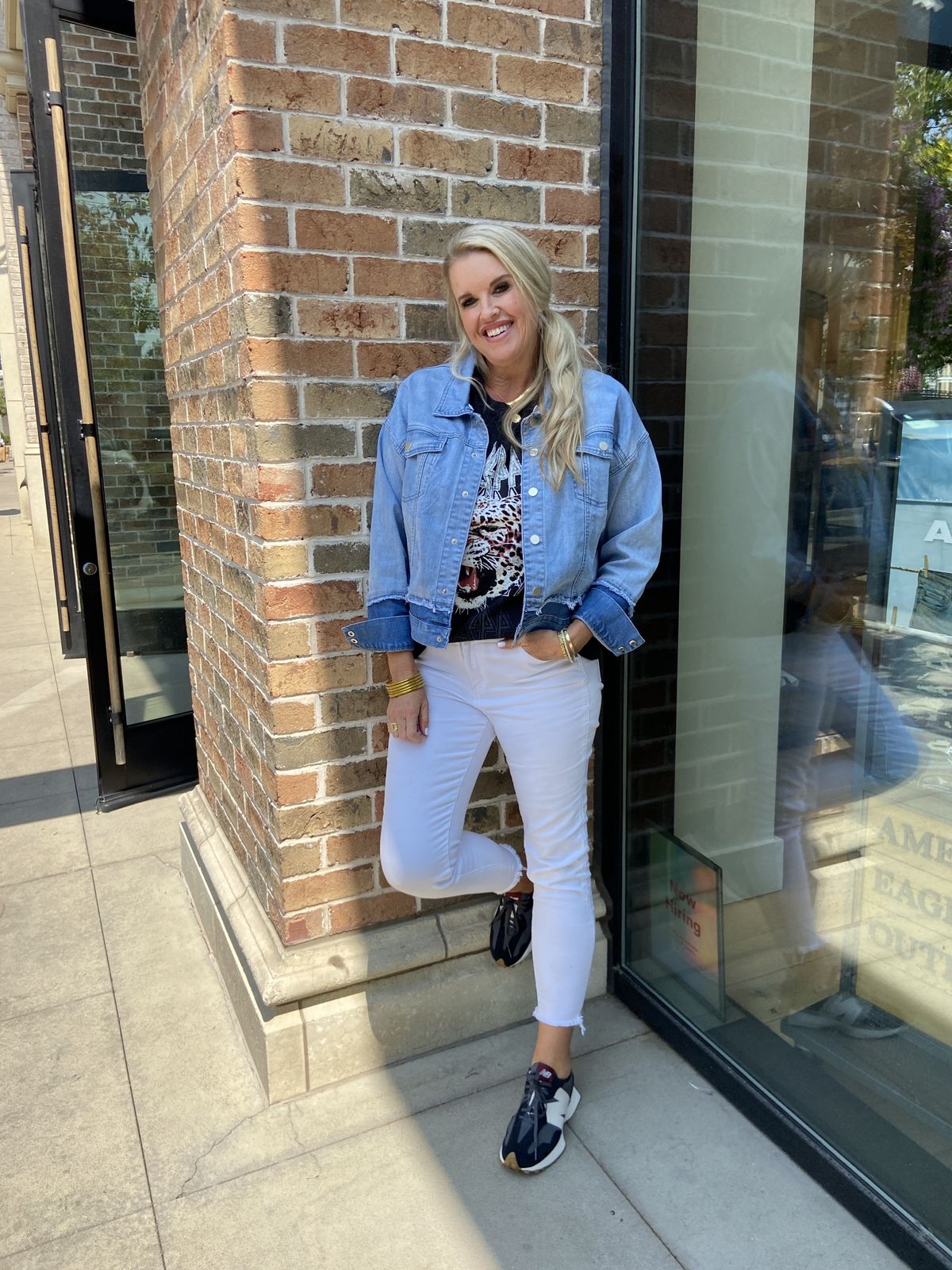 Casual Denim Jacket and Skinny Jeans Casual Denim Jacket and Skinny Jeans — Utah Outfits