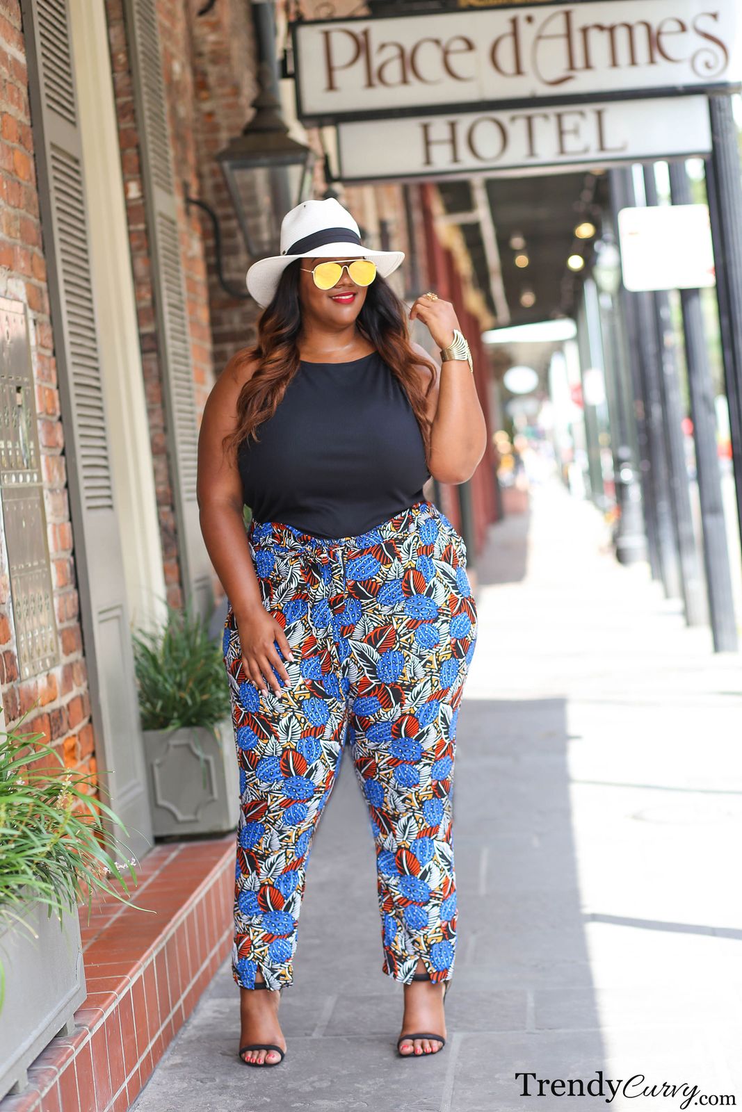 Patterned Tapered Pants with Fedora and Sunglasses Patterned Tapered Pants with Fedora and Sunglasses — New Orleans Outfits