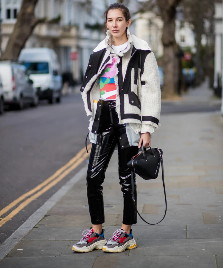 Edgy Patent Trousers and Layered Jackets with Multicolored Sneakers Edgy Patent Trousers and Layered Jackets with Multicolored Sneakers — Chunky Sneakers Outfits