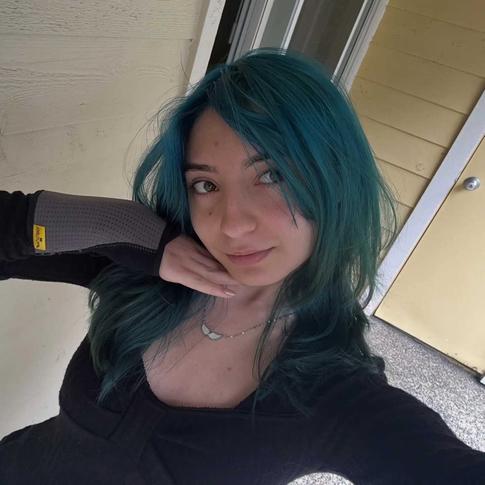 Shoulder-Length Visual Idea Shoulder-Length Visual Idea — Teal Hair