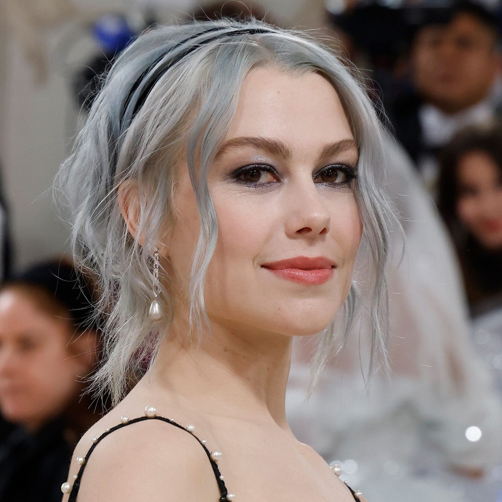 Chin Visual Idea — Silver Hair