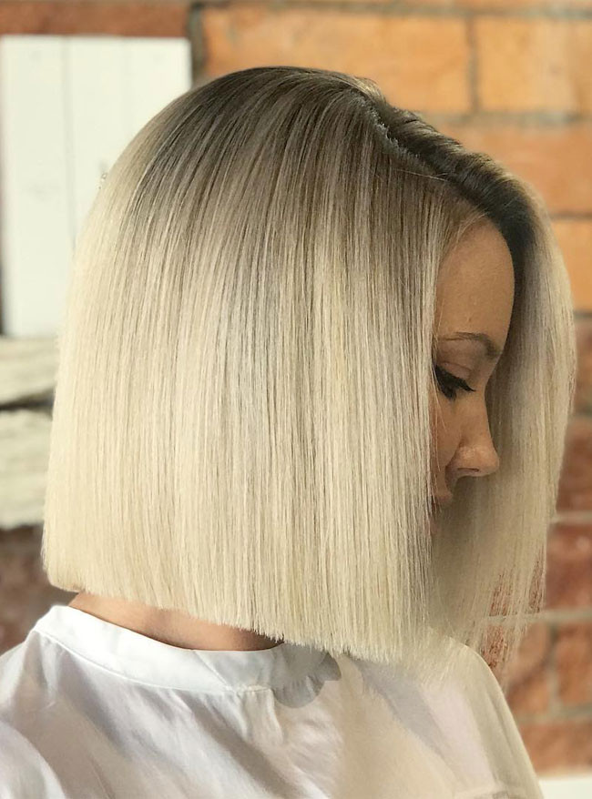 Chin Sharp Blunt Bob With Root Shadow — Platinum Blonde