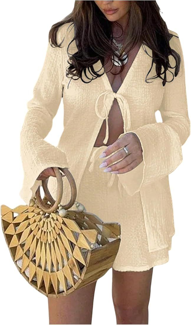 Pale Yellow Crochet Linen Set for a Relaxed Boat Ensemble Pale Yellow Crochet Linen Set for a Relaxed Boat Ensemble — Boat Outfits