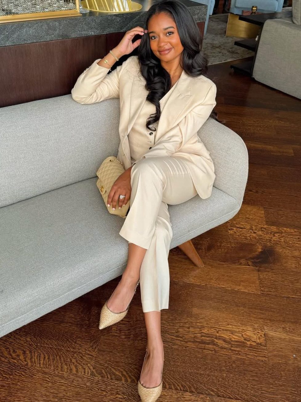 Chic Monochromatic Blue Suit for Networking Chic Monochromatic Blue Suit for Networking — Networking Event Outfits