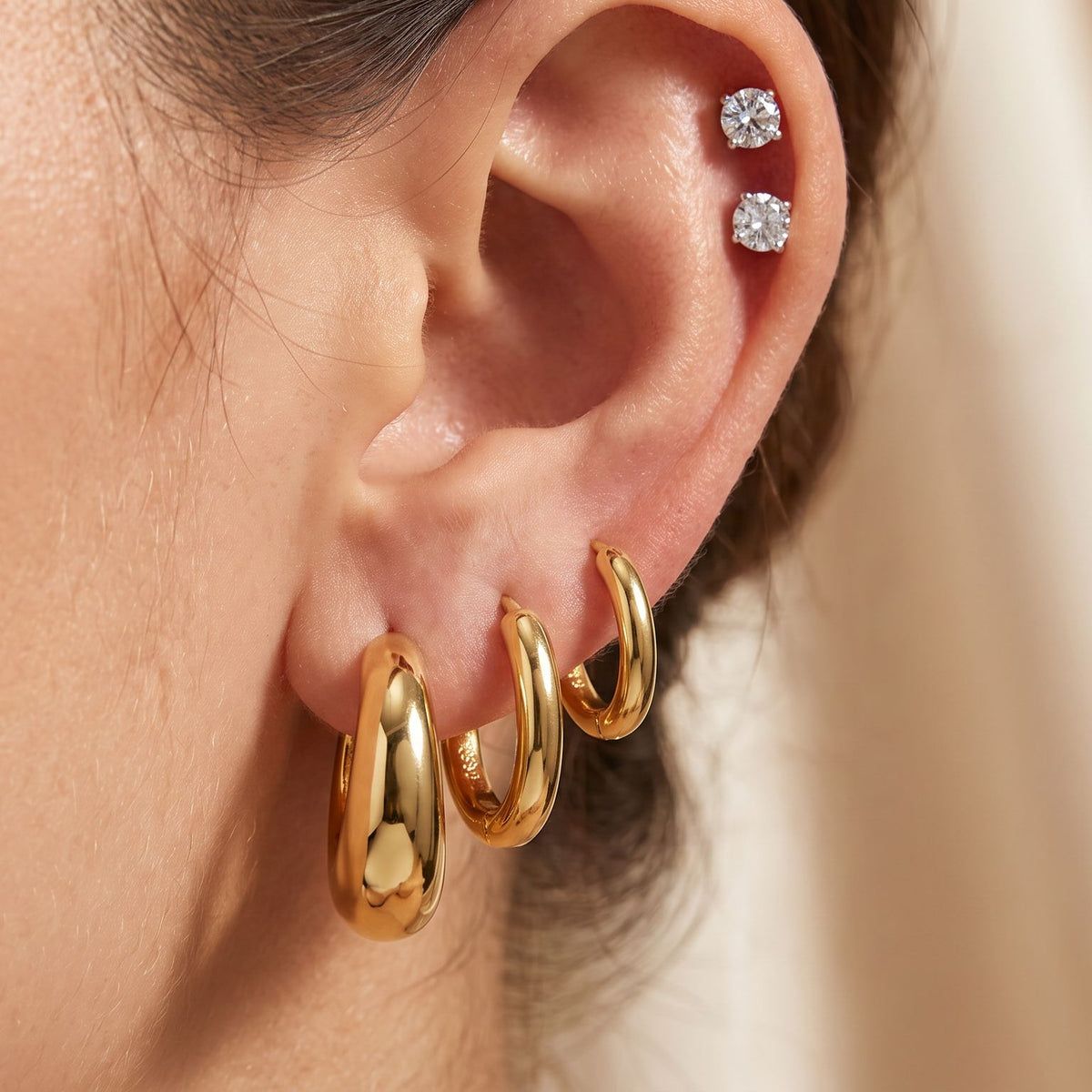 Effortless Gold Hoop Earring Stack for Everyday Glamour Ear Piercing Ideas