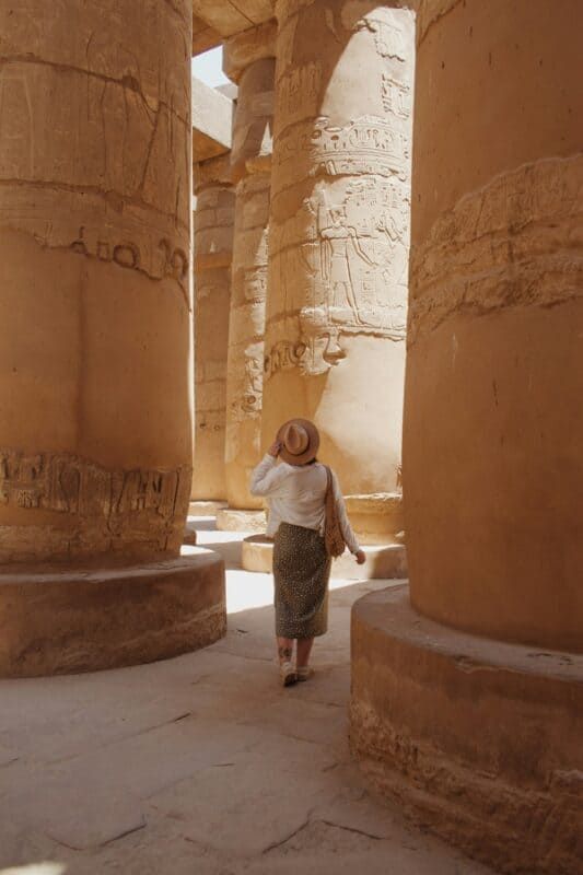 Patterned Green Skirt and White Top for Sightseeing Patterned Green Skirt and White Top for Sightseeing — Egypt Outfits