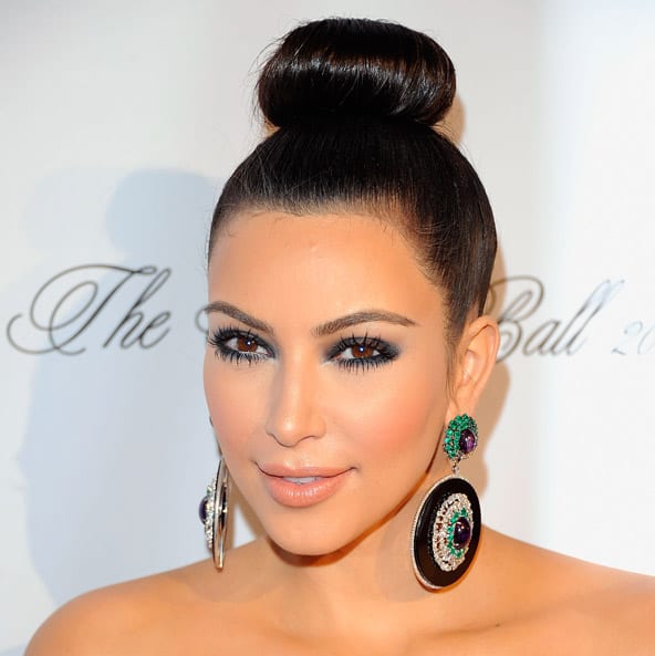 Shoulder Visual Idea — High Bun