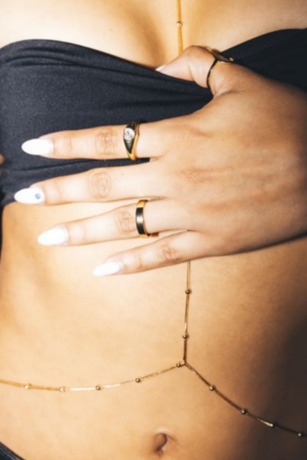 Delicate Gold Body Chain with Bead Accents Delicate Gold Body Chain with Bead Accents — Body Chain Outfits