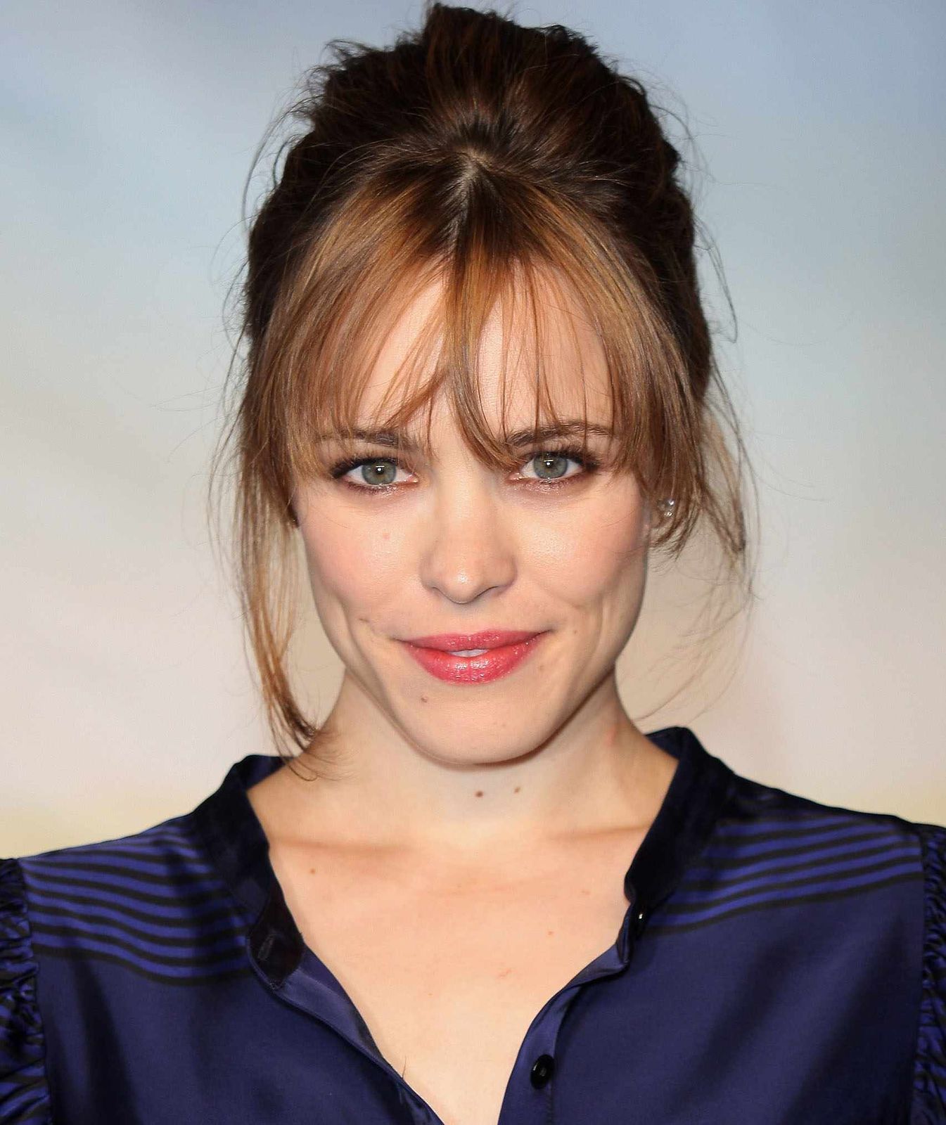 Dark Blonde With Lighter Highlights Collarbone Wavy Blowout With Curtain Bangs — Hairstyles for Big Forehead