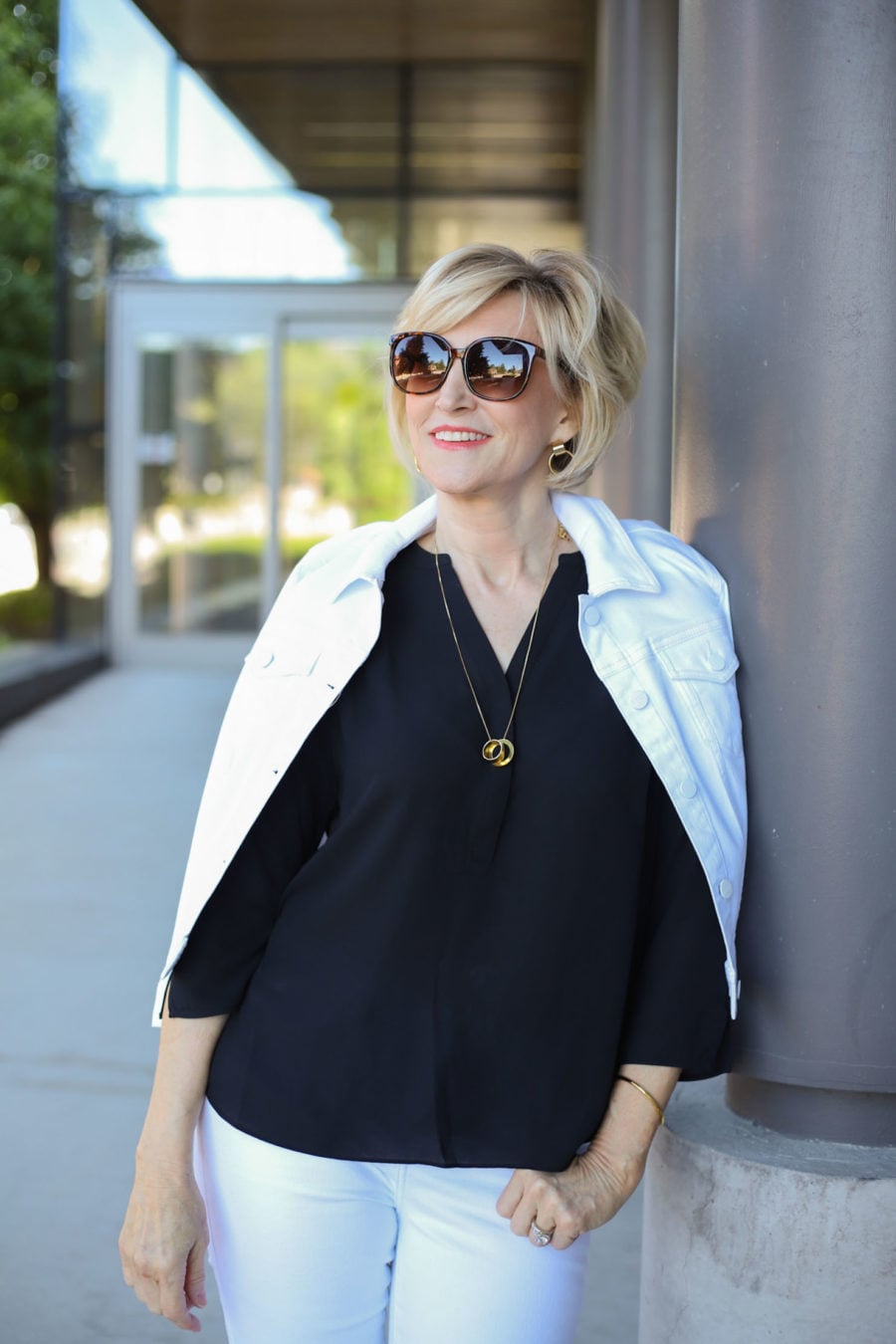 Cool and Casual: White Denim Jacket with Black Base — Black and White Outfits