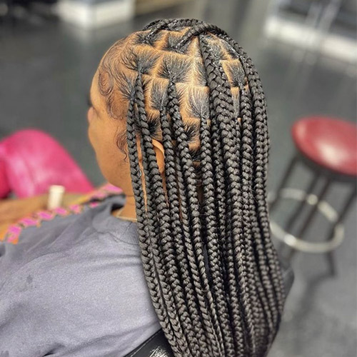 Large Defined Knotless Braids