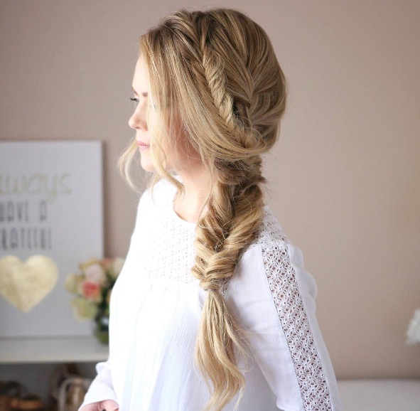 Complex Mixed Blonde Braid — Side Braid