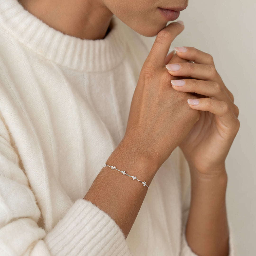 Silver Bracelet with Leaf-Shaped Charms Silver Bracelet with Leaf-Shaped Charms — Silver Jewelry