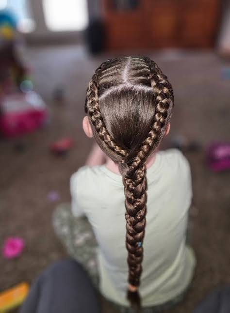 Visual Idea Visual Idea — Little Girl Braids