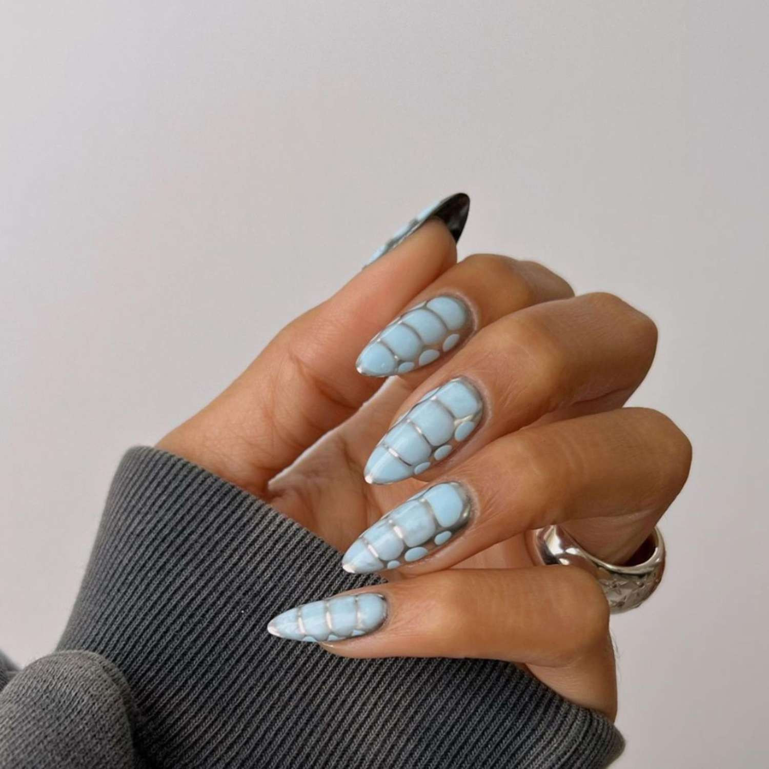 Light Blue Silver Visual Idea Light Blue Silver Visual Idea — Croc Nails