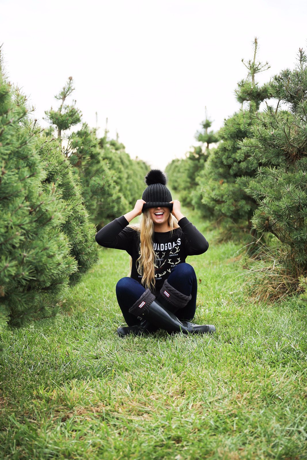 Farm Christmas Tree Farm Outfit Idea Farm Christmas Tree Farm Outfit Idea — Farm Outfits