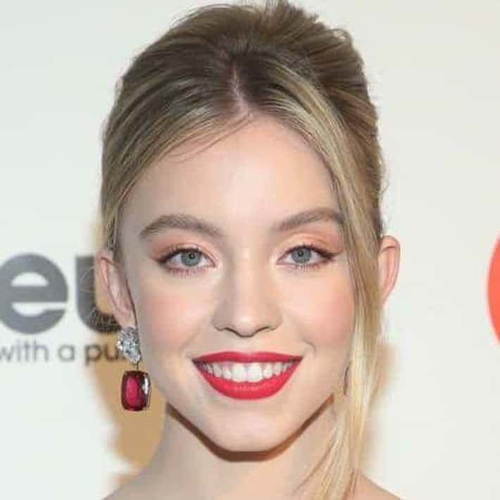 Golden Blonde With Curtain Bangs Golden Blonde With Curtain Bangs — Hair Color for Blue Eyes