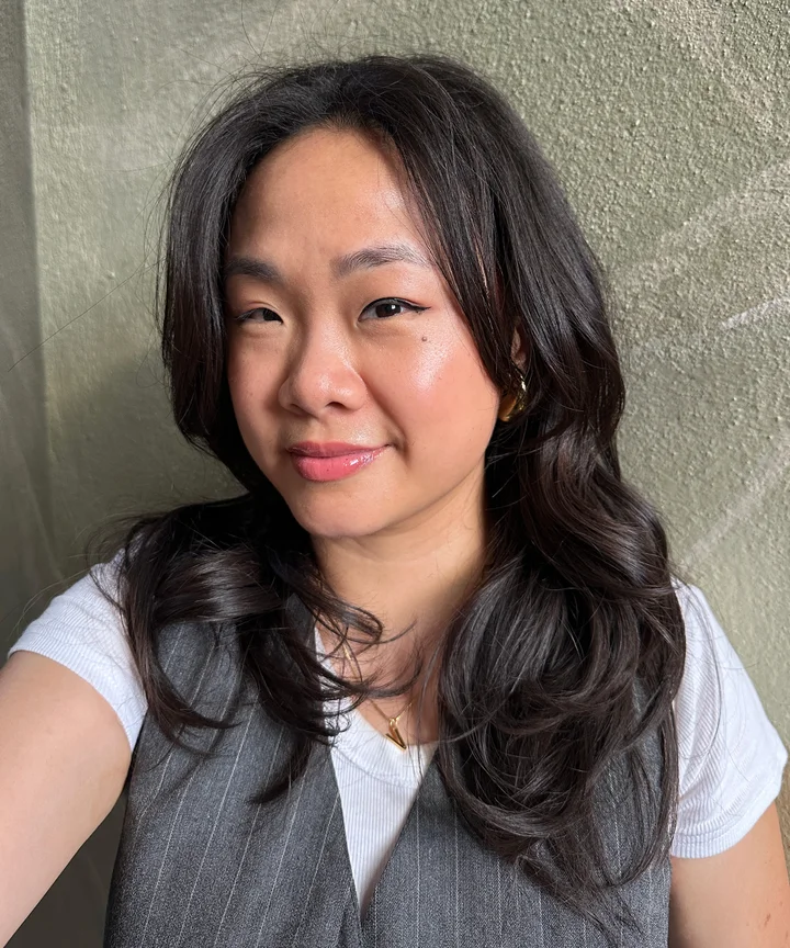 Dark Brown Feathered Waves With Wispy Bangs — Layered Hair
