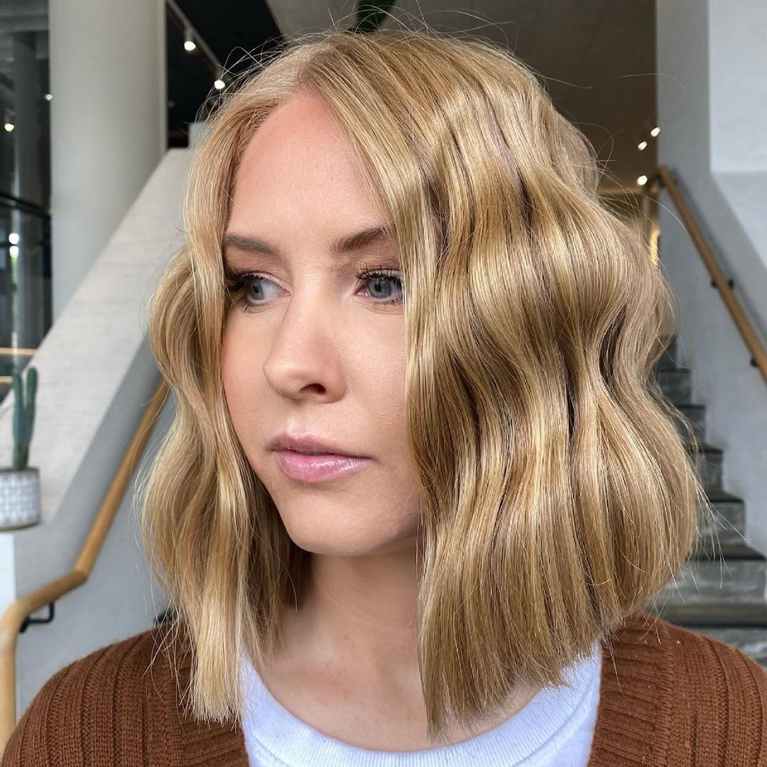 Bob Visual Idea Bob Visual Idea — Golden Blonde
