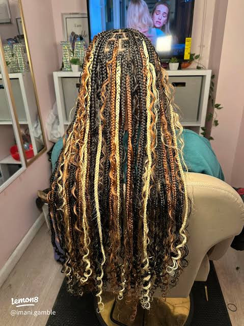 Mixed Color Braids with Curly Ends — Blonde Knotless Braids