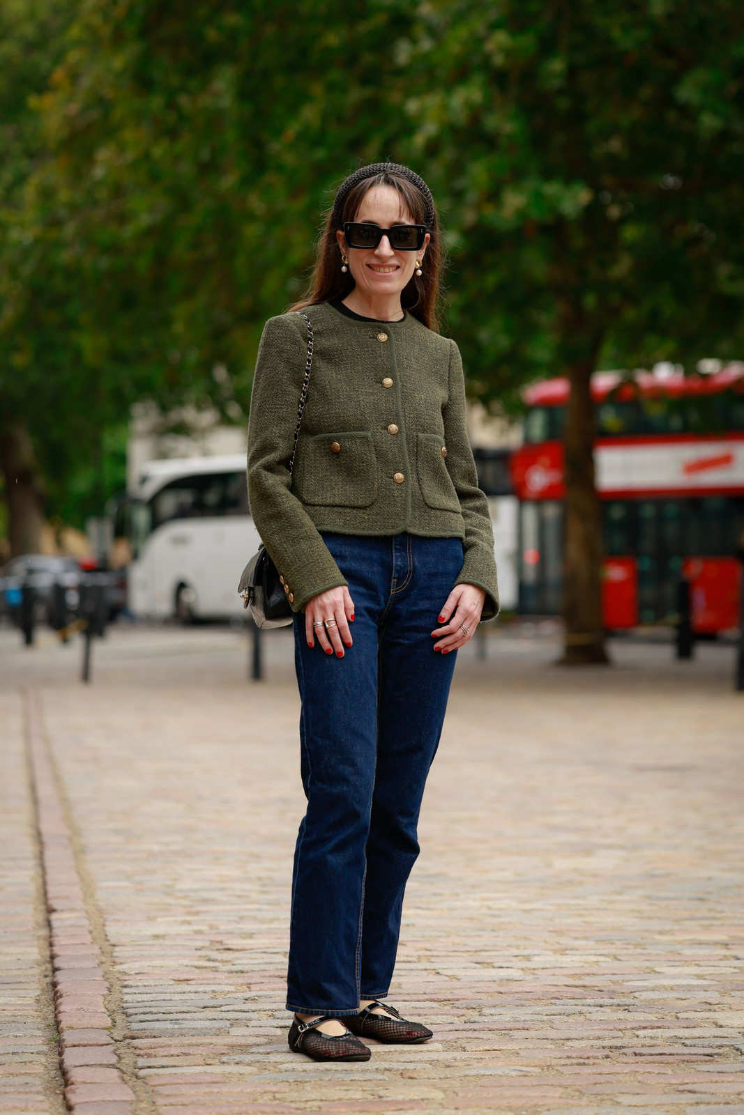 Outfit Idea — Dark Wash Jeans Outfits