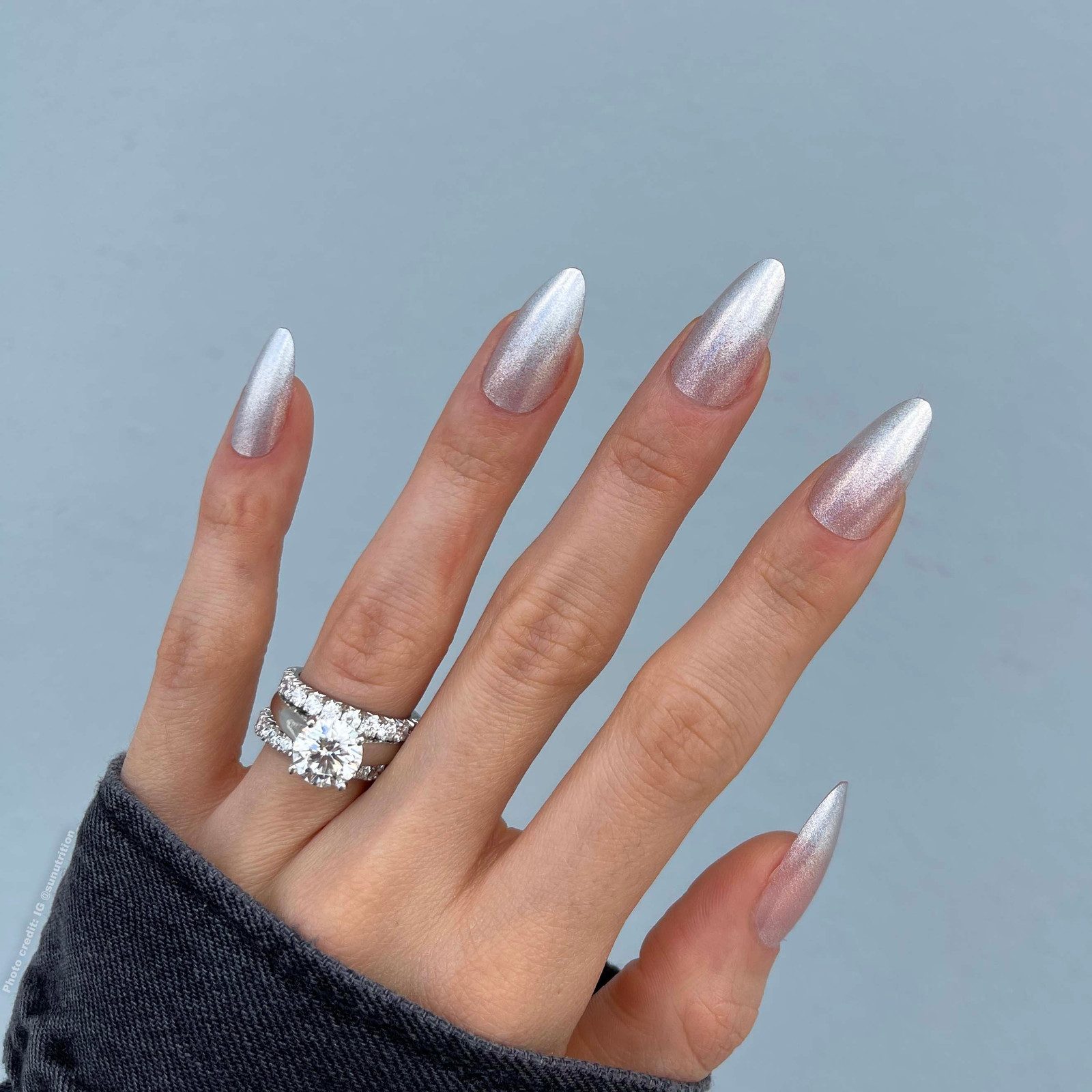 Shimmer Visual Idea Shimmer Visual Idea — Glass Nails
