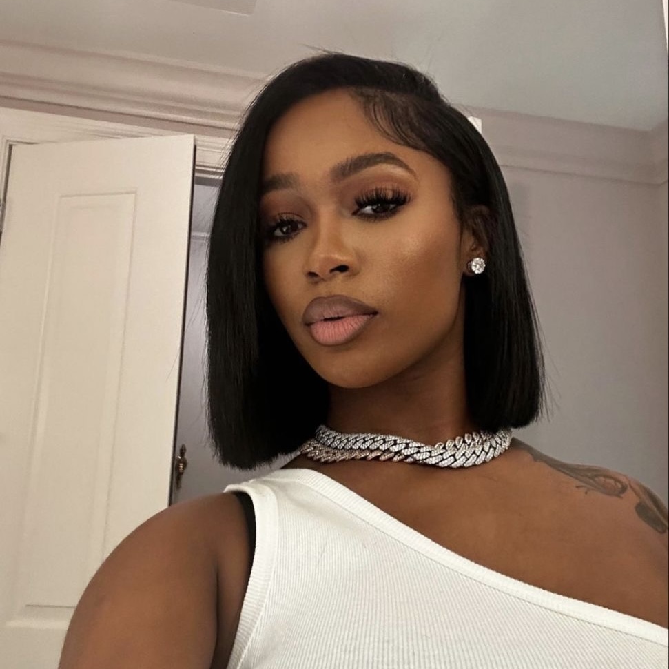 Sleek Black Collarbone Bob Sleek Black Collarbone Bob — Hairstyles for Women