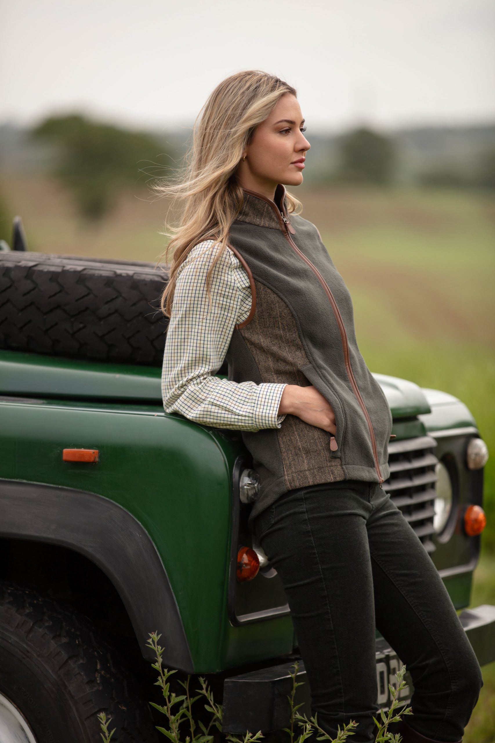 Layered Fleece Vest for a Cozy Country Fair Vibe — Fair Outfits
